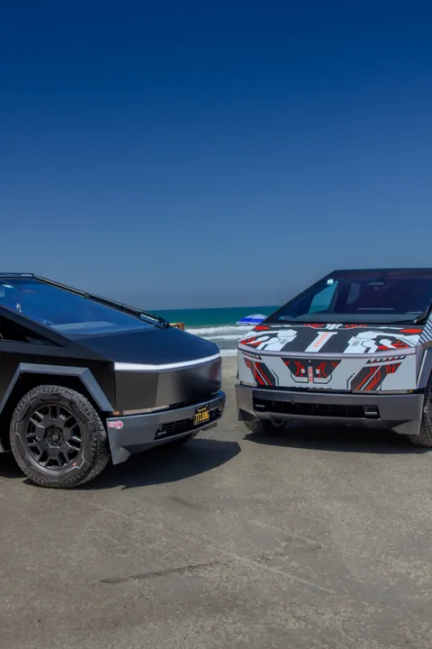 Cybertruck and race truck, Satin black plus a full printed livery